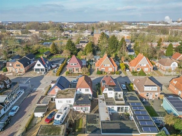 Medium property photo - Burgemeester van Roijenstraat Oost 97, 9602 CB Hoogezand